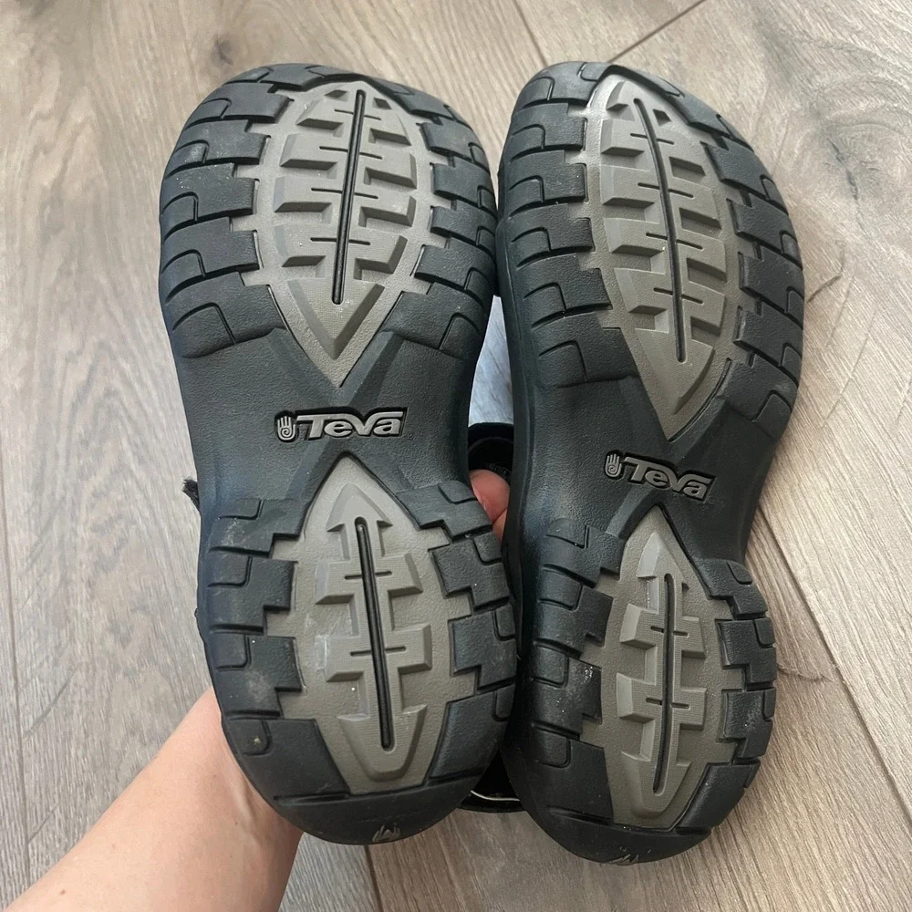 Teva Tanza Mens Black Grey Sport Sandals Hiking Water Shoes 4289 Size 8